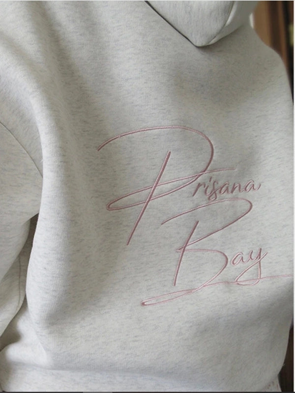 prisanabay bow hoodie.