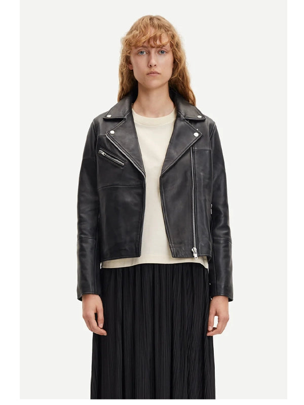 womens black leather motor cycle jacket